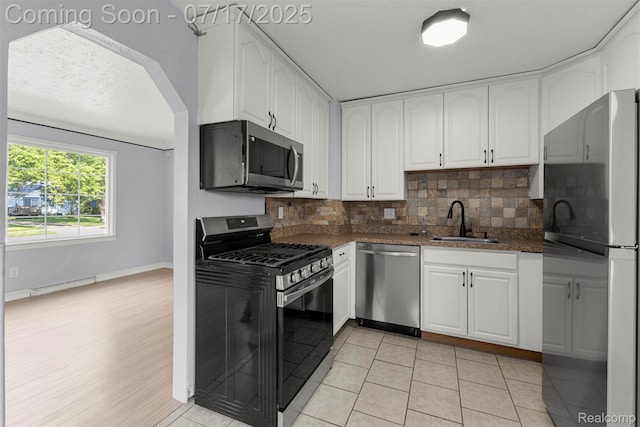 8916 Deering St, Livonia, MI 48150 - photo 15