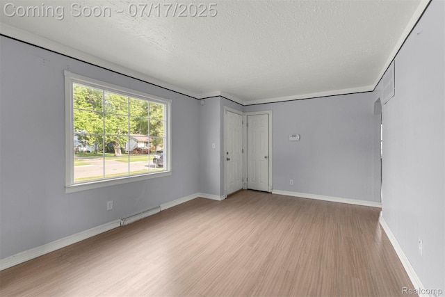 8916 Deering St, Livonia, MI 48150 - photo 10
