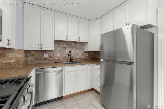 8916 Deering St, Livonia, MI 48150 - photo 16