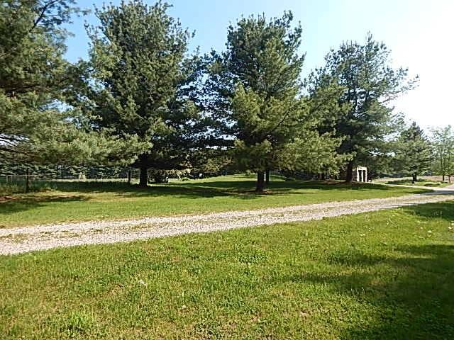 8475 Gurd Rd, Dowling, MI 49050 - view of green lawn