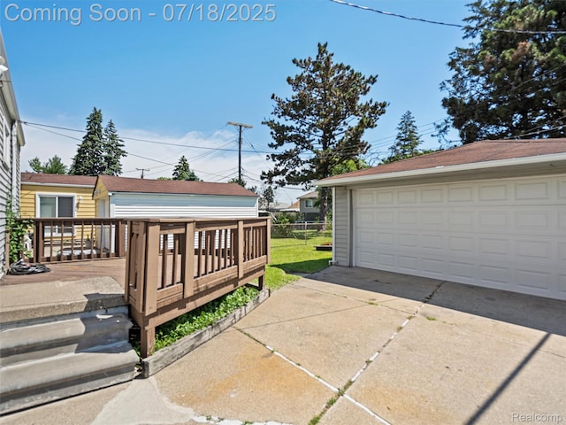 27034 Baldwin Ave, Warren, MI 48092 - view of detached garage