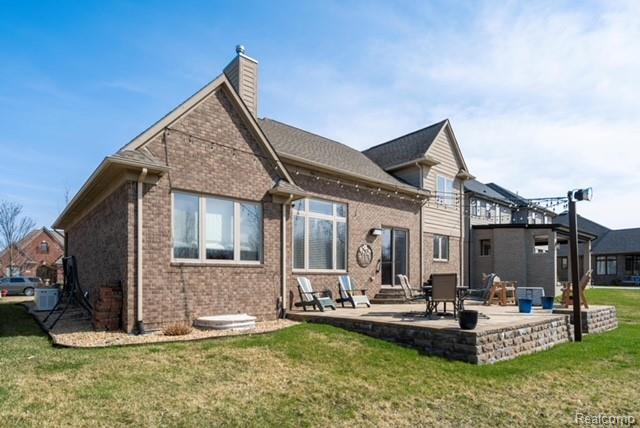 54623 Lawson Creek Dr, Shelby Twp, MI 48316 - photo 3