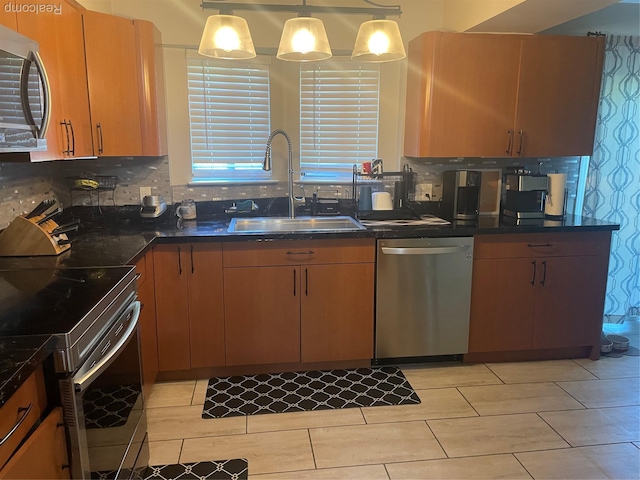 1811 Henbert Rd, West Bloomfield, MI 48324 - photo 4