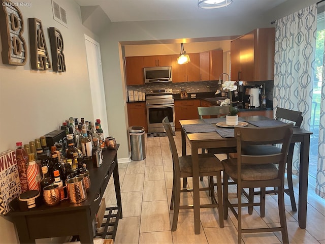 1811 Henbert Rd, West Bloomfield, MI 48324 - photo 6