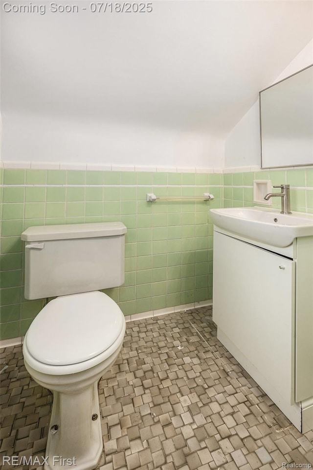 1070 Hampton Rd, Grosse Pointe Woods, MI 48236 - photo 15