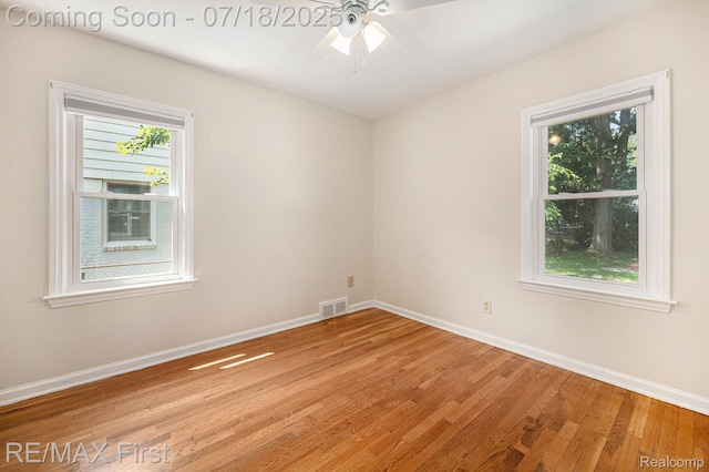 1070 Hampton Rd, Grosse Pointe Woods, MI 48236 - photo 10