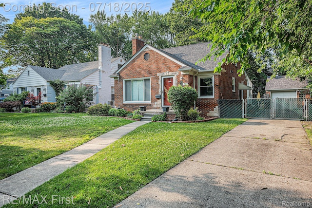 1070 Hampton Rd, Grosse Pointe Woods, MI 48236 - photo 3