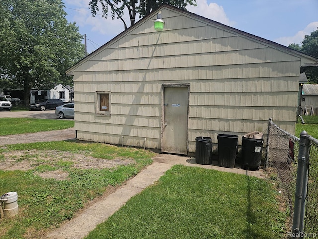 1081 W Parkwood Ave, Flint, MI 48507 - view of outbuilding