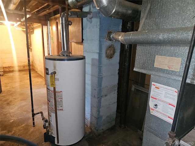 1081 W Parkwood Ave, Flint, MI 48507 - utilities featuring water heater and heating unit