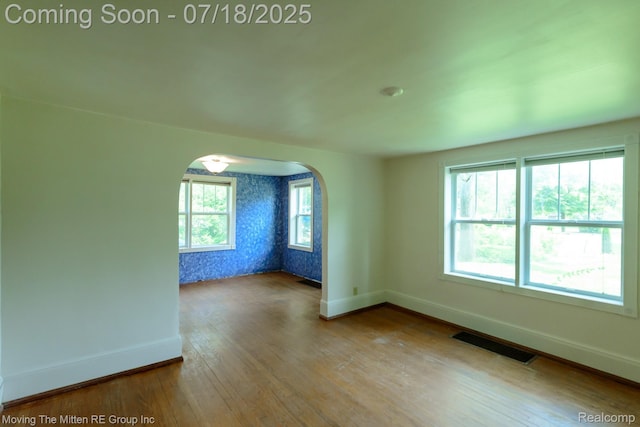 133 Angola St, Belleville, MI 48111 - photo 8