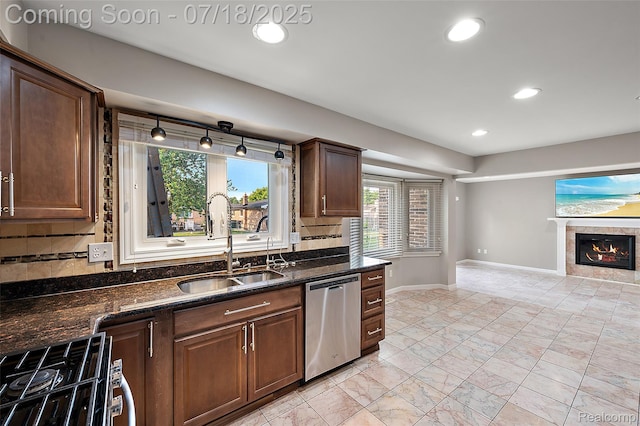 4152 Bloomfield Dr, Sterling Heights, MI 48310 - photo 19