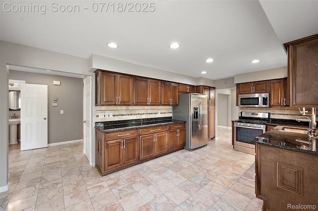 4152 Bloomfield Dr, Sterling Heights, MI 48310 - photo 23
