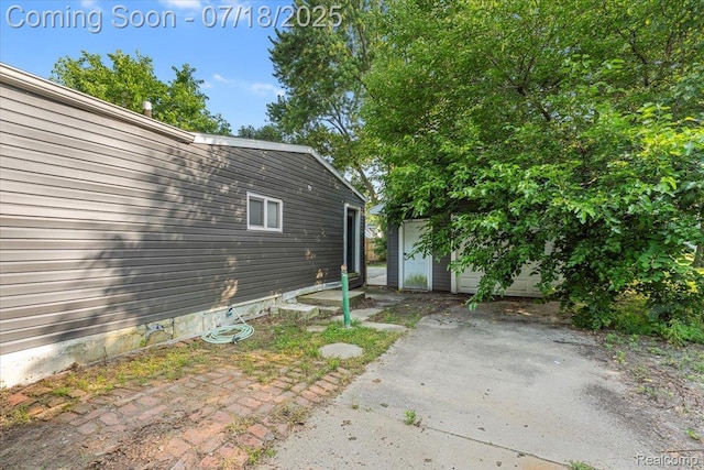 8121 Delray St, Lambertville, MI 48144 - photo 15