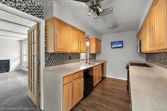 304 Huntley Ave, Clawson, MI 48017 - photo 12