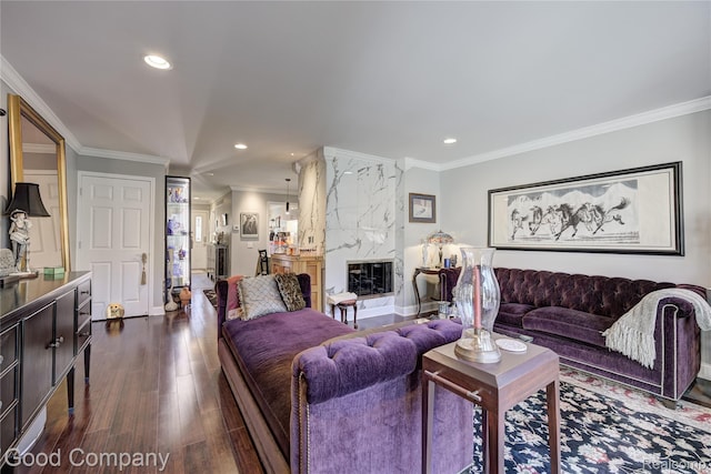 1470 Timberview Trl, Bloomfield Hills, MI 48304 - living room with recessed lighting, dark wood-style flooring, crown molding, and a premium fireplace