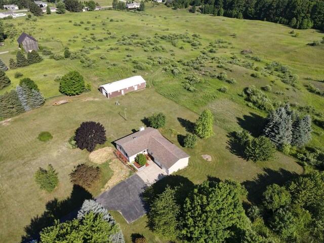 7632 Barney Rd, Traverse City, MI 49685 - photo 3