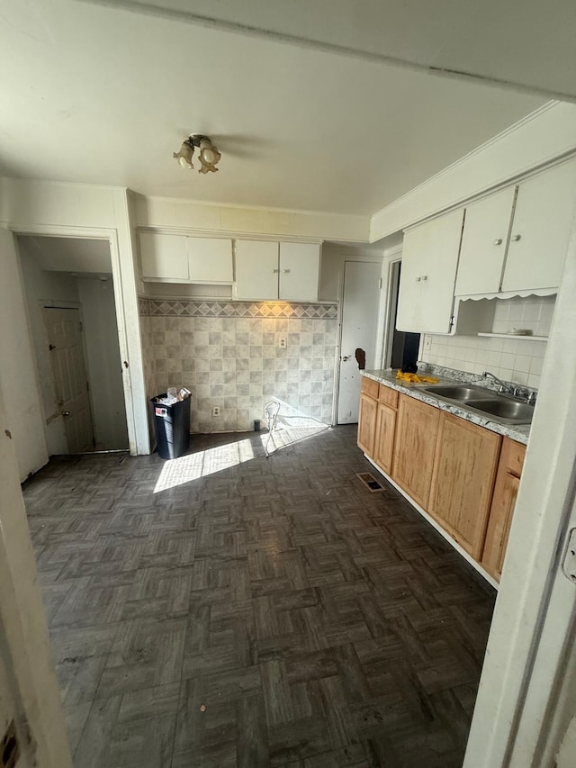 18573 Mccormick St, Detroit, MI 48224 - photo 4