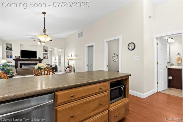 584 Black Oaks Trl, Howell, MI 48843 - photo 11