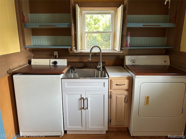 3057 Norcott Dr, Keego Harbor, MI 48320 - photo 13