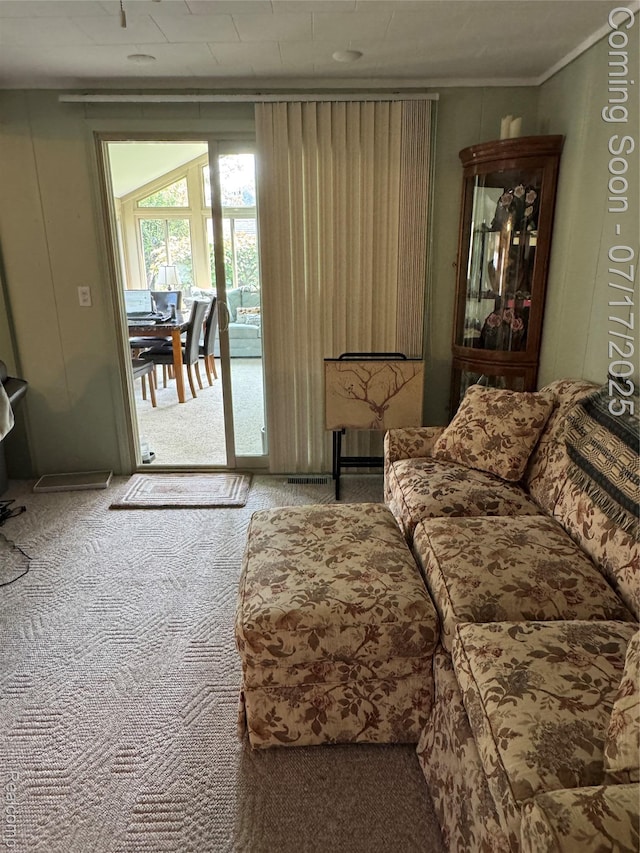 2185 Roslyn Ave, Flint, MI 48532 - living area featuring carpet flooring