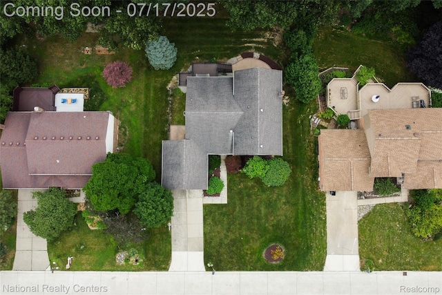 625 Ten Point Dr, Rochester Hills, MI 48309 - drone / aerial view