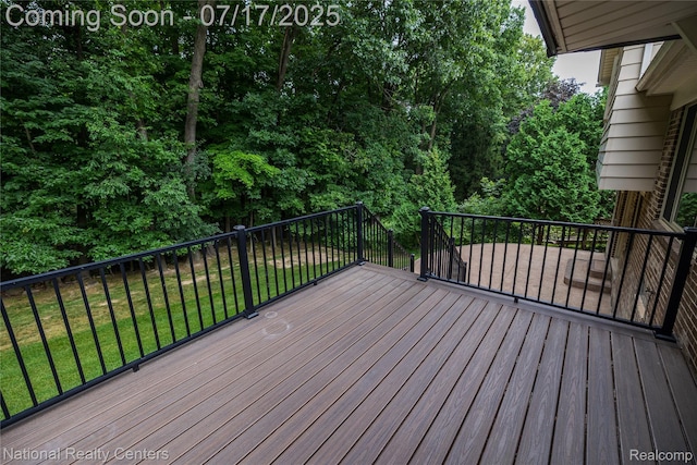 625 Ten Point Dr, Rochester Hills, MI 48309 - wooden deck with a yard