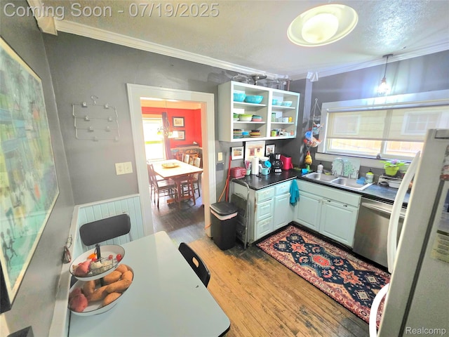 24 Utica Rd, Pontiac, MI 48341 - photo 8