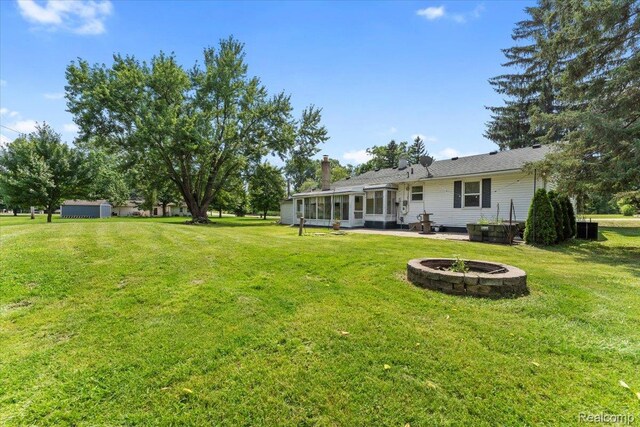 25952 Power Rd, Farmington Hills, MI 48336 - photo 21