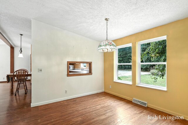 6306 E Carrigan Ct, Newaygo, MI 49337 - photo 16