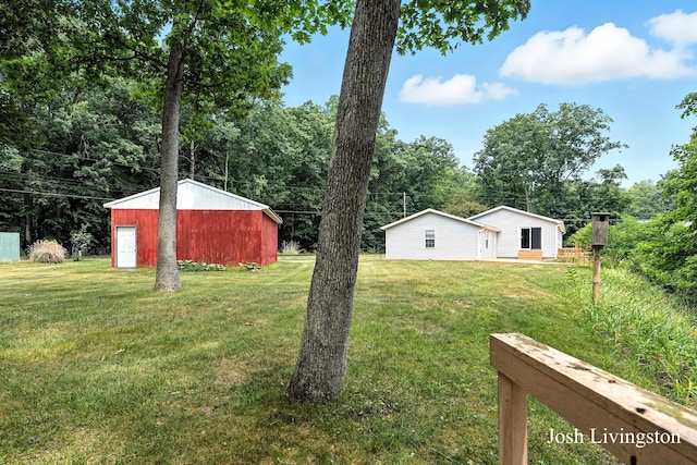 6306 E Carrigan Ct, Newaygo, MI 49337 - photo 8