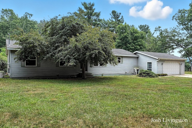 6306 E Carrigan Ct, Newaygo, MI 49337 - photo 1