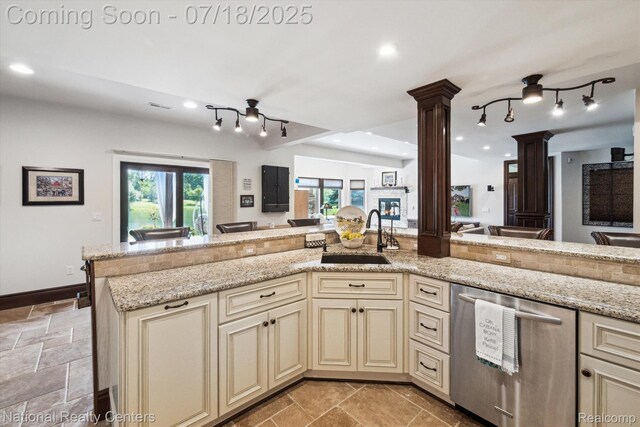 18678 Marble Head Dr, Northville, MI 48168 - photo 41