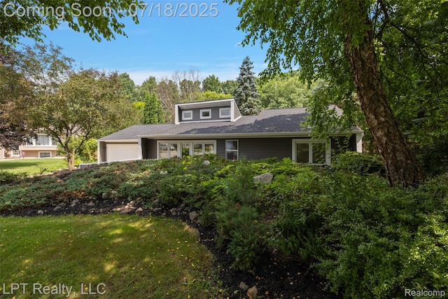 2381 Solarwood Dr, Davison, MI 48423 - photo 8