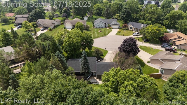 2381 Solarwood Dr, Davison, MI 48423 - photo 43