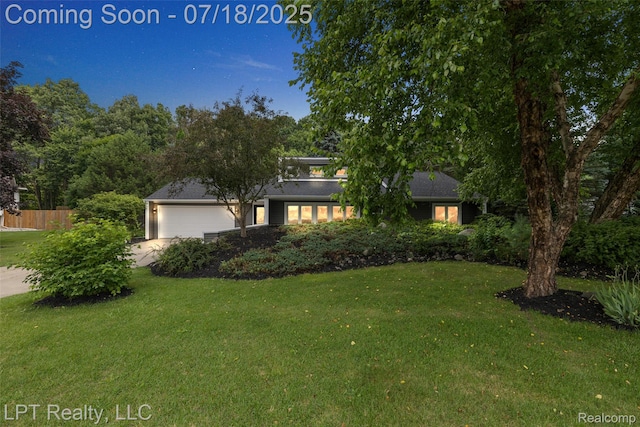 2381 Solarwood Dr, Davison, MI 48423 - photo 1