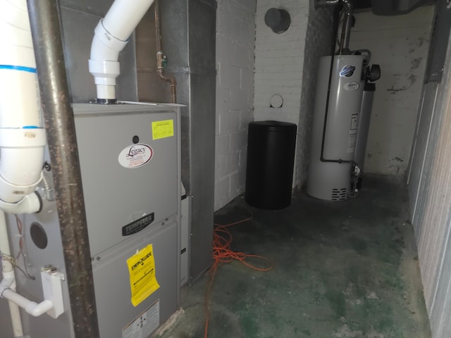 1115 W Maumee St, Adrian, MI 49221 - utilities featuring electric water heater