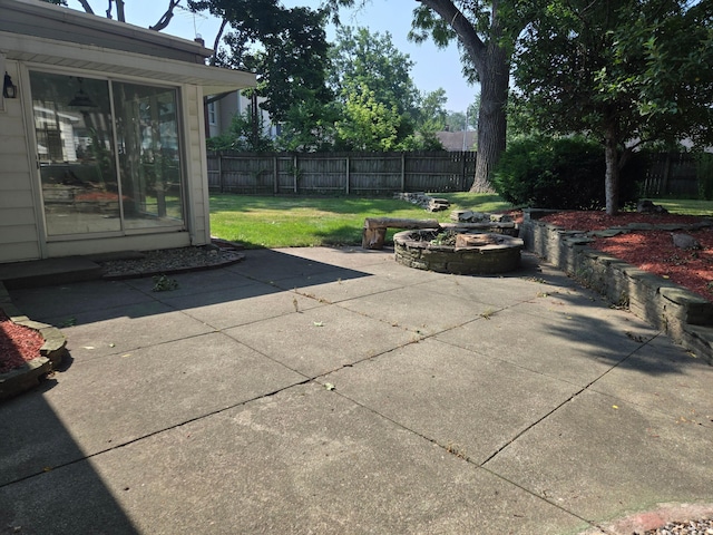 1115 W Maumee St, Adrian, MI 49221 - view of patio / terrace featuring a fire pit