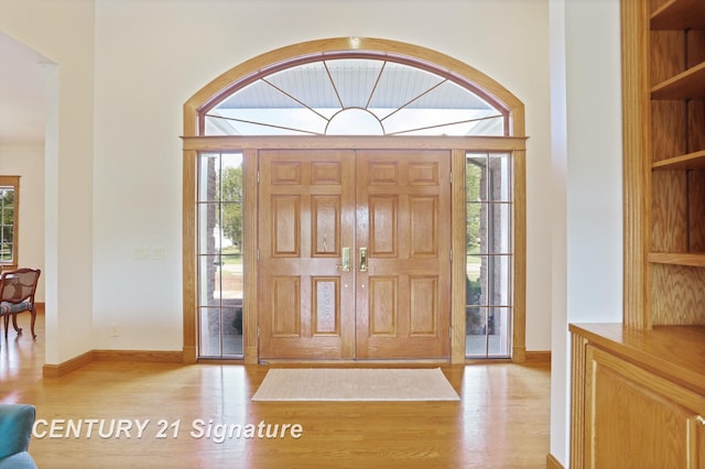 43 Sawmill Creek Trl, Saginaw, MI 48603 - foyer with wood finished floors
