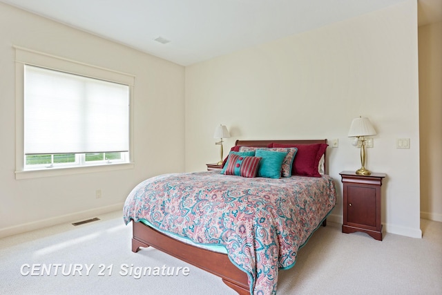 43 Sawmill Creek Trl, Saginaw, MI 48603 - bedroom featuring carpet floors