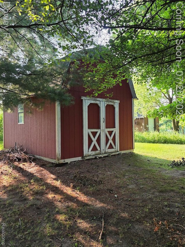 6059 Windward St, North Branch, MI 48461 - view of shed