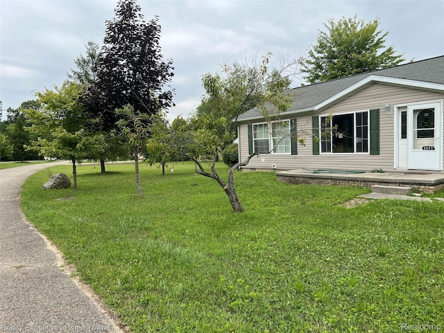 2343 Tia St, Croswell, MI 48422 - photo 4