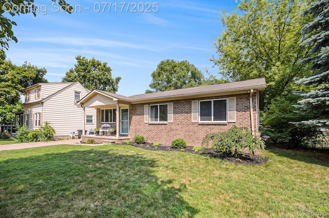 8702 Fremont St, Westland, MI 48185 - photo 4