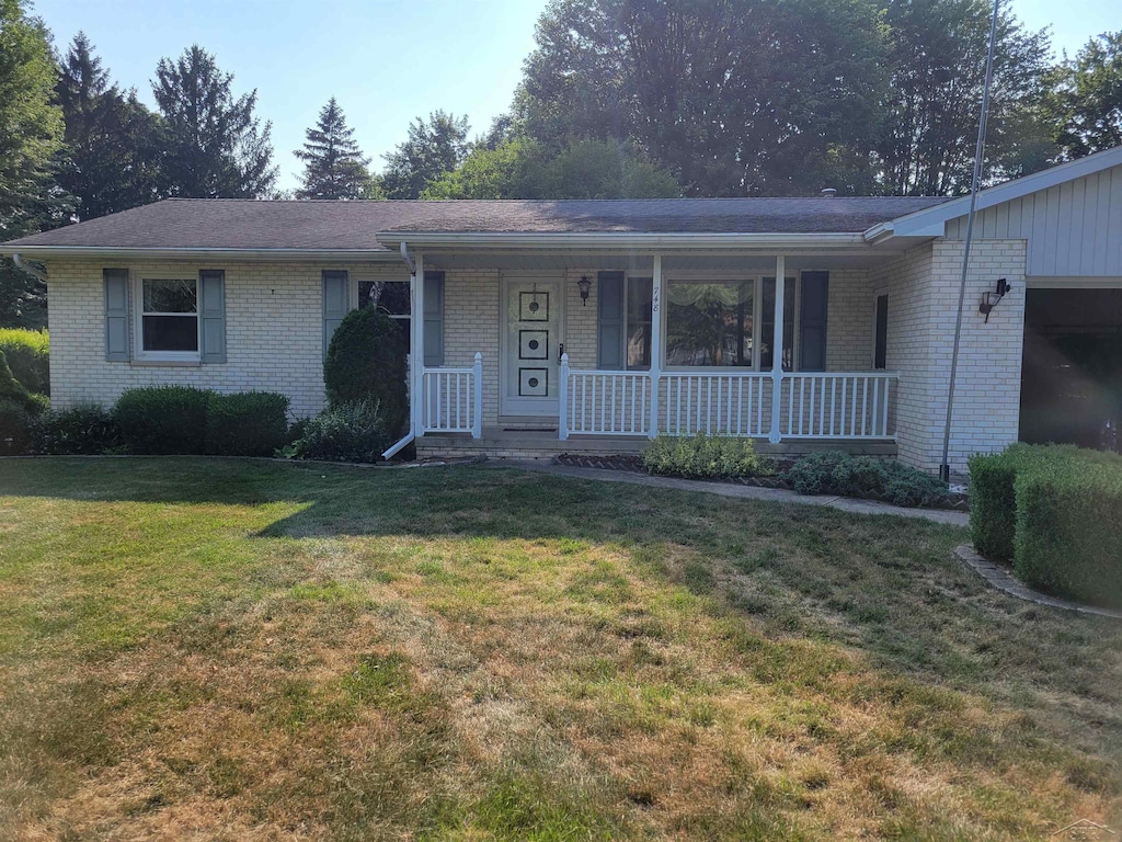 748 S Miller Rd, Saginaw, MI 48609 - photo 1