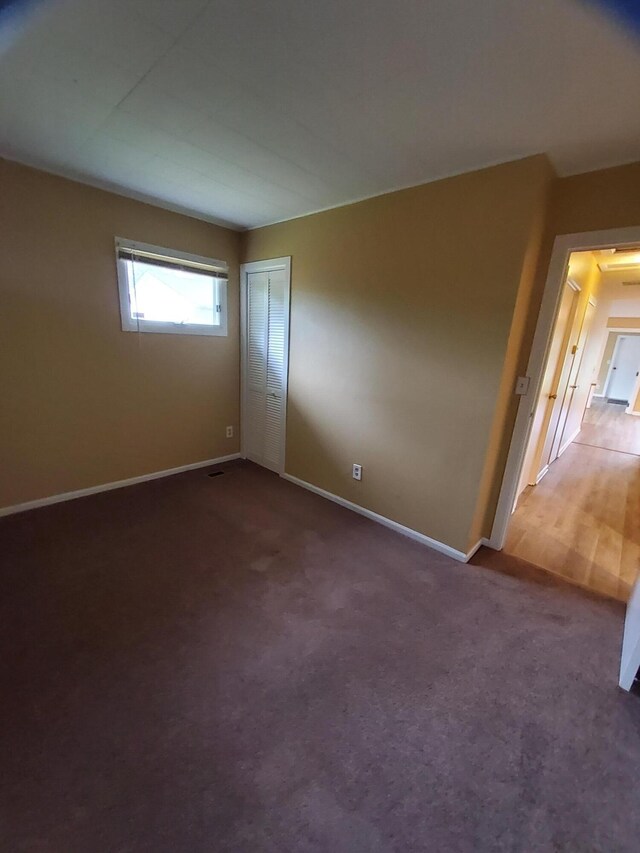 2828 Packard St, Ann Arbor, MI 48108 - empty room featuring carpet floors