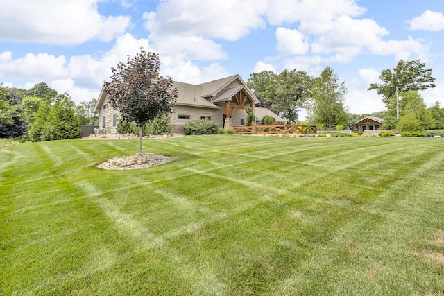 12500 Round Lake Rd, Horton, MI 49246 - view of grassy yard