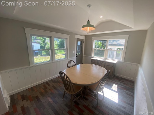 1417 N Maple Ave, Royal Oak, MI 48067 - dining area featuring wainscoting and recessed lighting