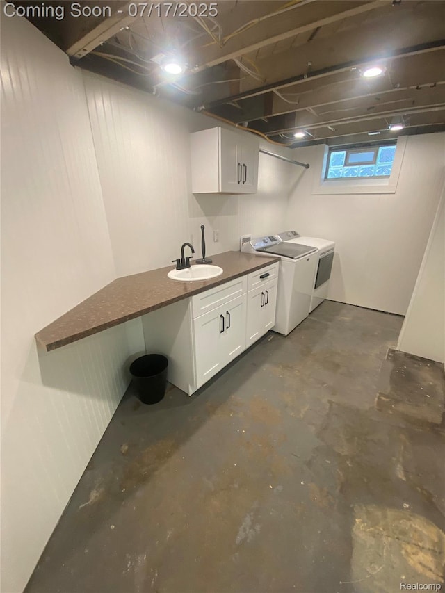 1417 N Maple Ave, Royal Oak, MI 48067 - washroom featuring cabinet space and separate washer and dryer