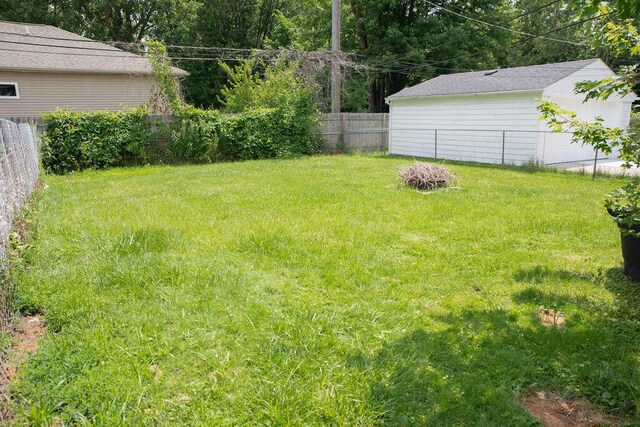 9641 Wilkie St, Taylor, MI 48180 - view of yard
