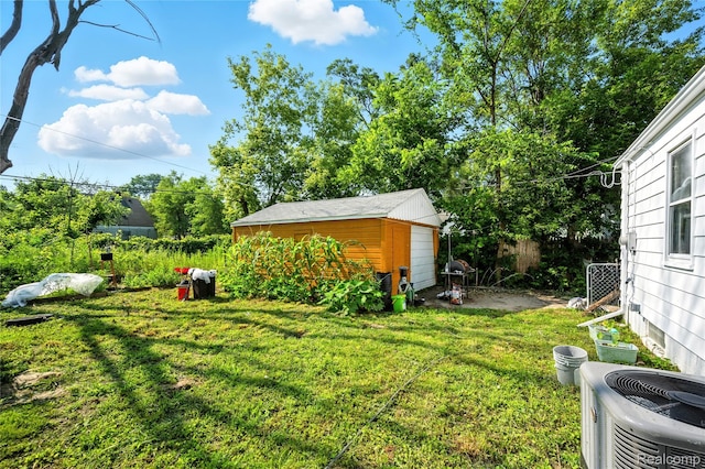 18995 Fielding St, Detroit, MI 48219 - view of yard with a shed