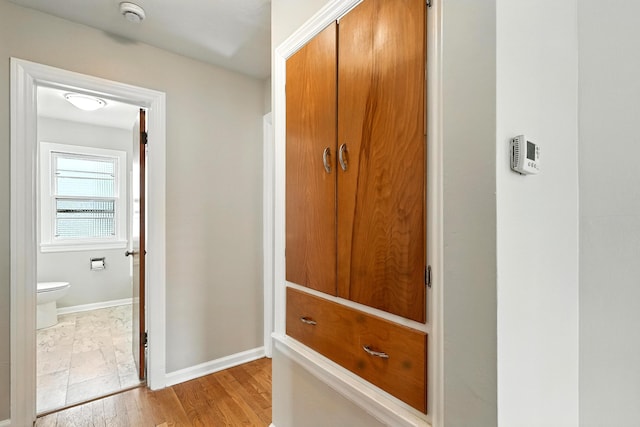 2707 Byron Center Ave SW, Wyoming, MI 49519 - corridor featuring baseboards